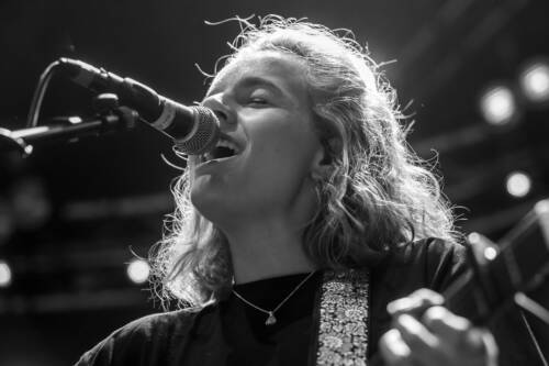 Riana 04 20240716203025